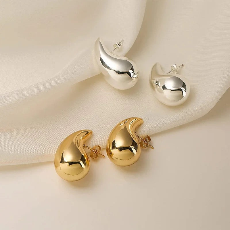 Classic Teardrop Earring