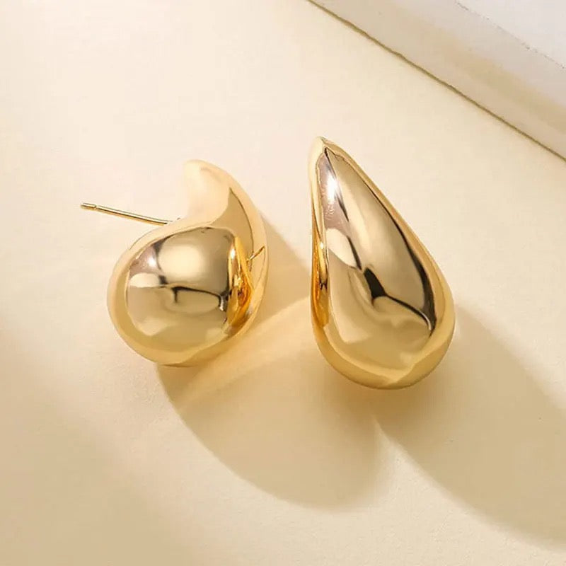 Classic Teardrop Earring